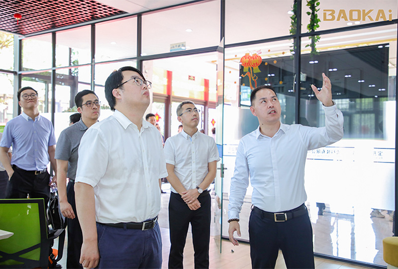 新聞 | 熱烈慶?！氨本┼]電大學(xué)&寶開智能”聯(lián)合實(shí)驗(yàn)室、寶開研究院正式成立！