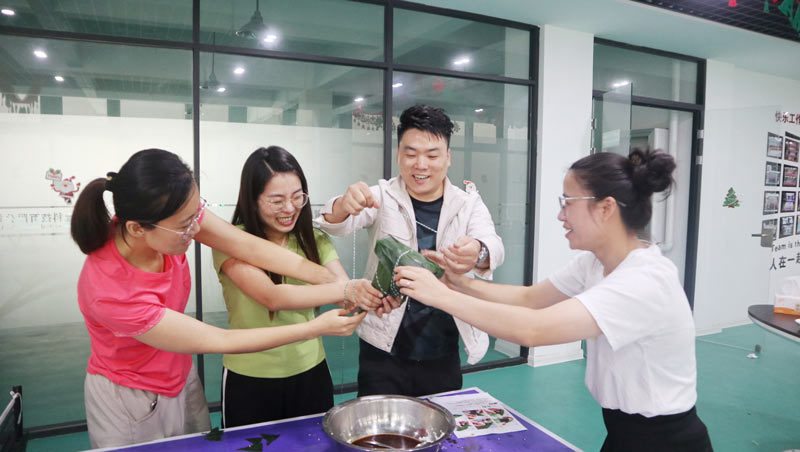 品粽香滋味，繪多彩生活 | 寶開舉辦“包粽子 · 繪彩蛋 · 迎端午”主題活動