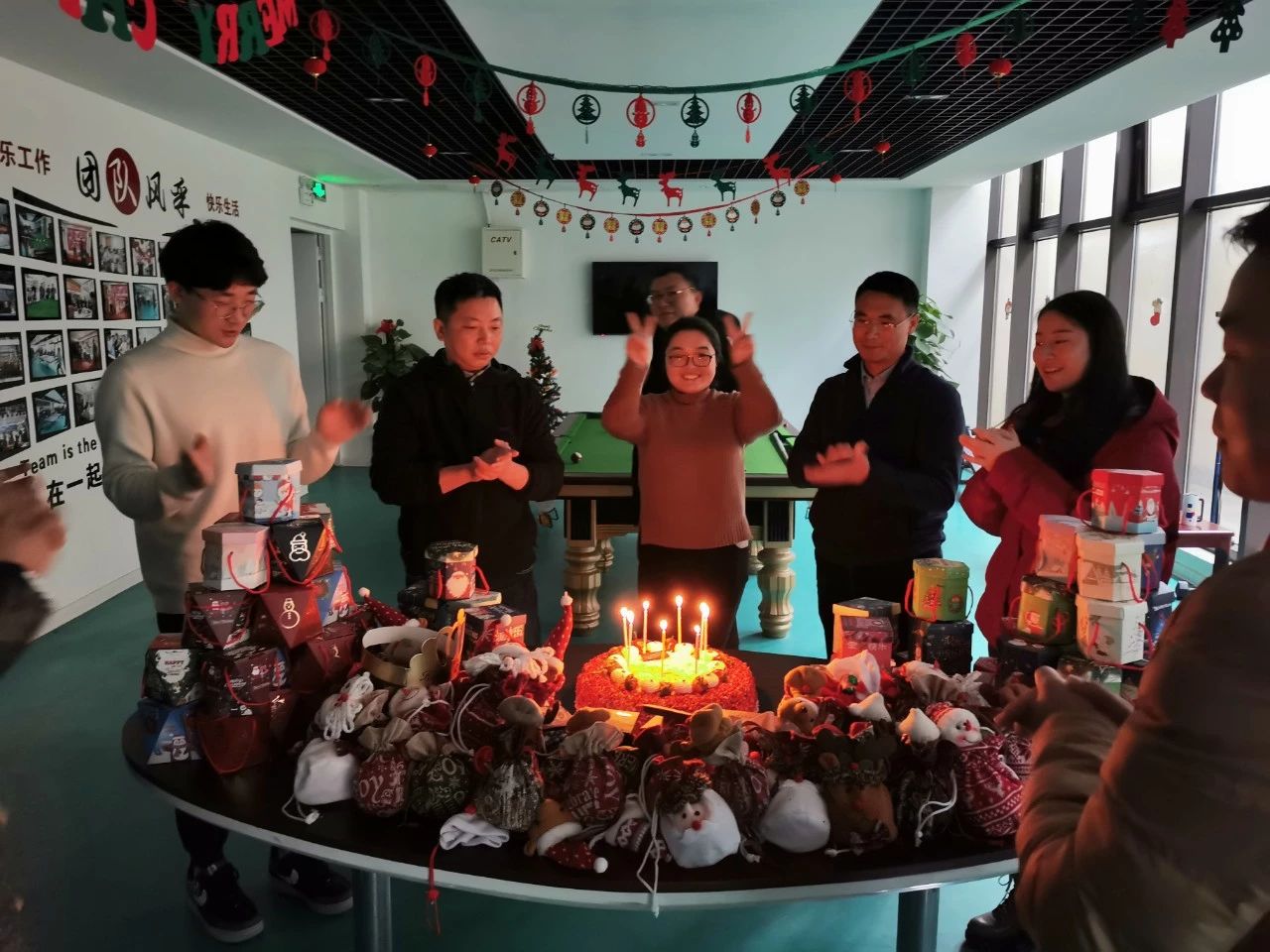 圣誕主題生日趴 | 濃情暖意平安夜，誕愿有你共前行