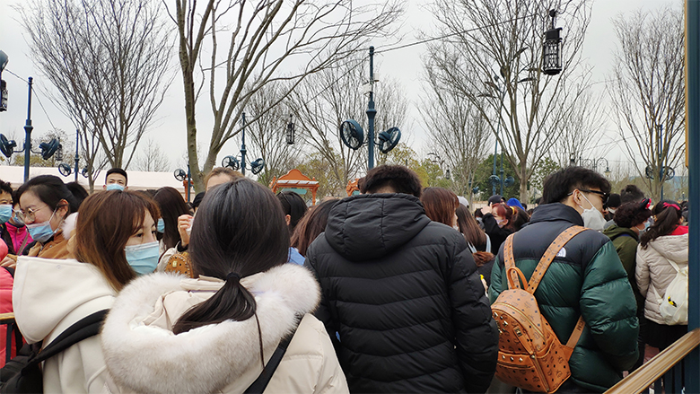 Happy Women’s Day | 歡度三八節(jié)，我們相約上海迪士尼樂園