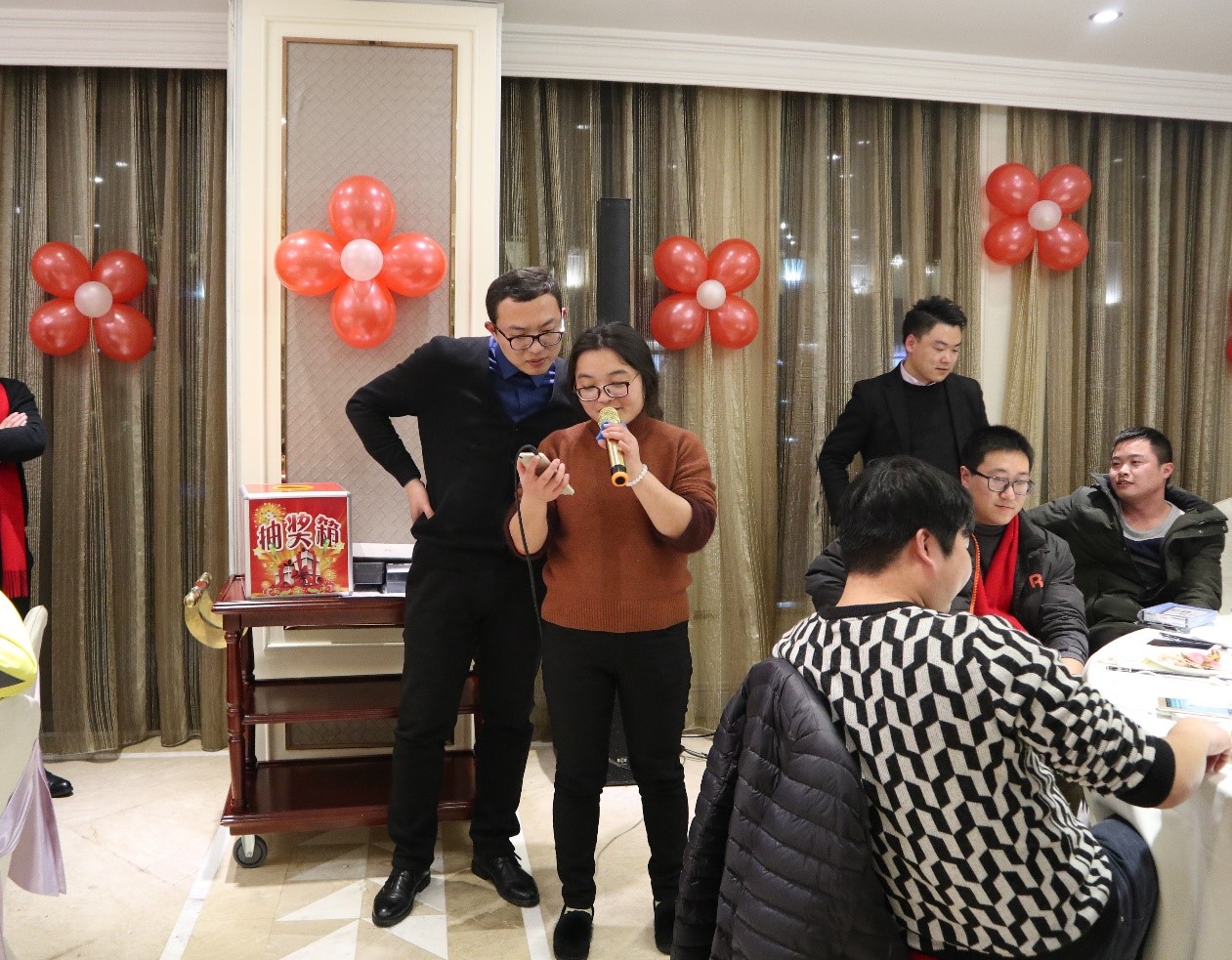 新聞 | “不忘初心創(chuàng)輝煌，牢記使命迎挑戰(zhàn)”寶開年會系列活動報道